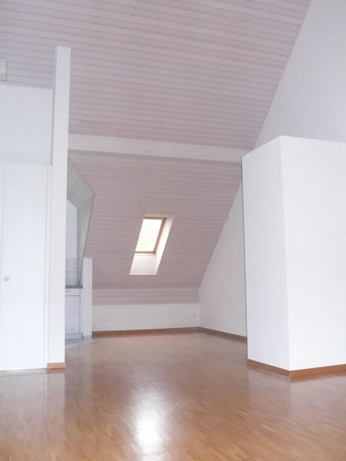 Charmante 2.5-Zimmer Wohnung - Foto 4 von 6