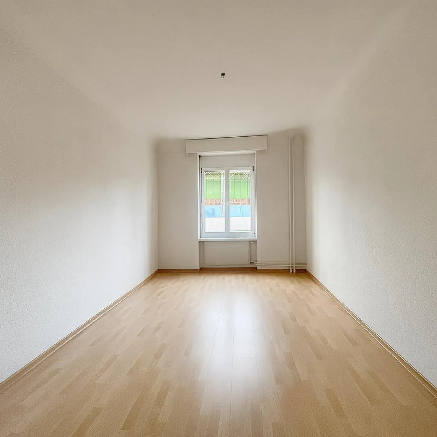 Stylish 3.5-room old building apartment with south terrace in St. Gallen - Photo 9 of 12