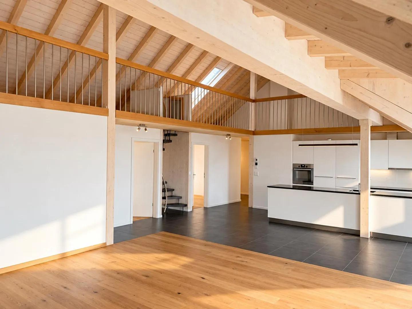 Vivere con vista - Appartamento attico di 4,5 stanze con galleria - Foto 1 di 13