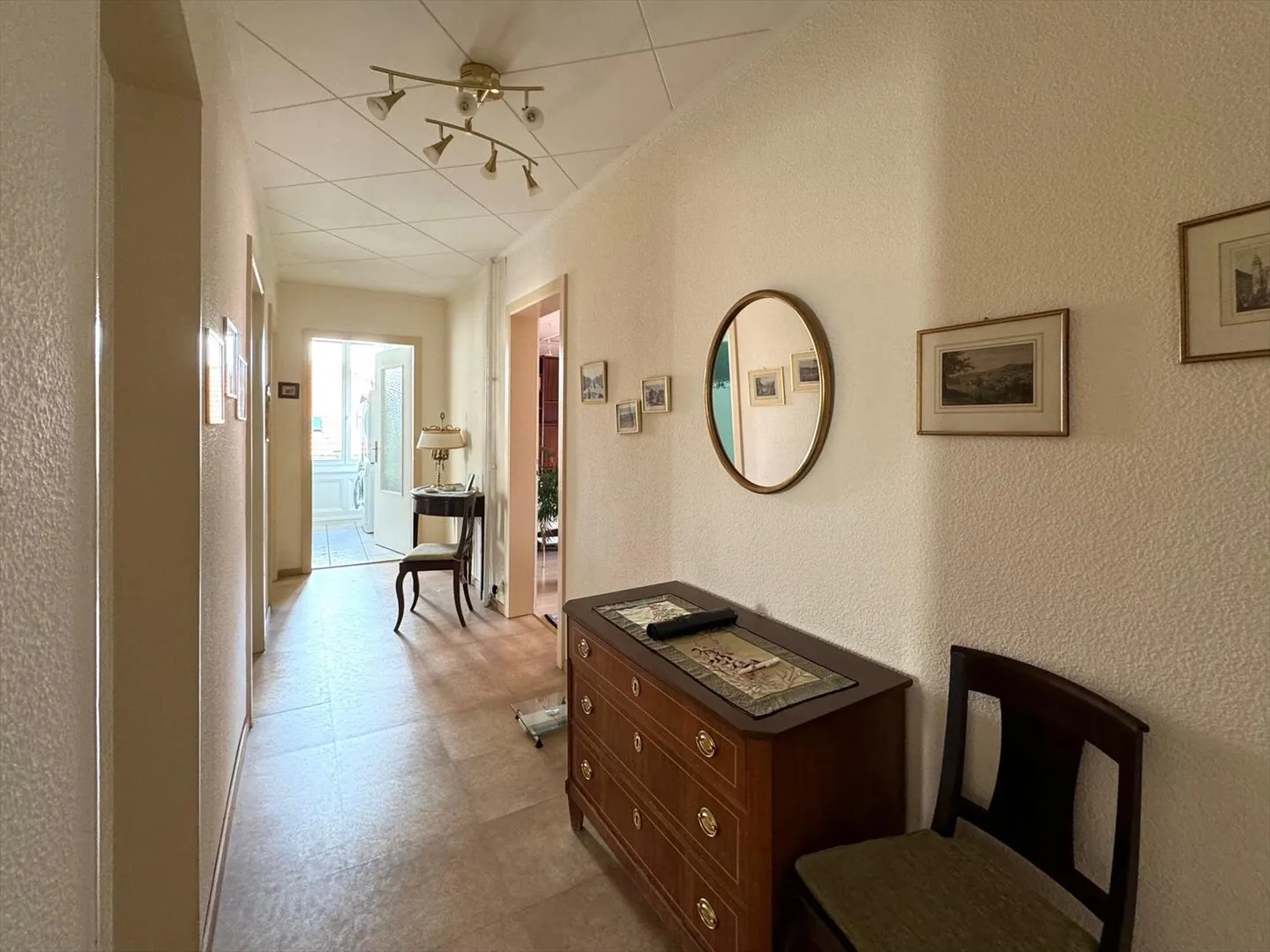 Appartamento arredato 5.5 stanze - Foto 10 di 11