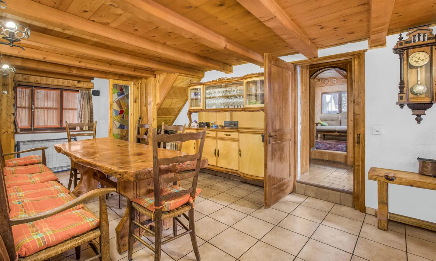 Chalet Ristrutturato e Charmoso - Foto 2 di 10
