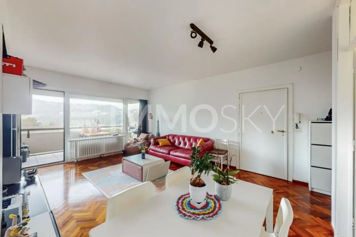 Sunny Apartment with Lake View - Photo 1 of 5