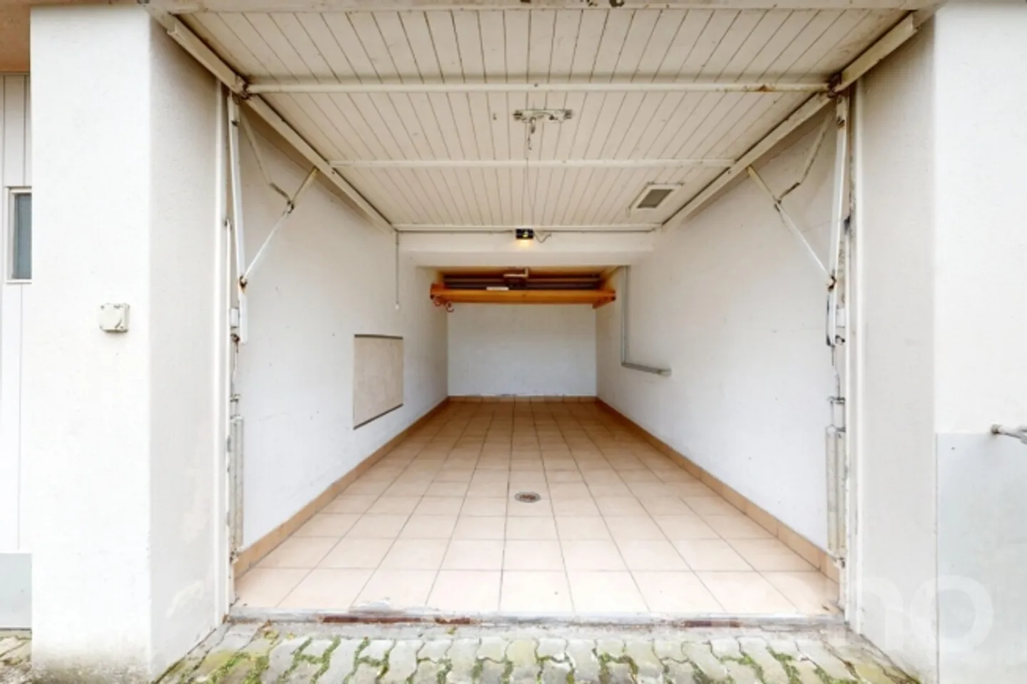 5.5-room apartment in Wädenswil with a view, hobby room, and garage - Photo 7 of 11