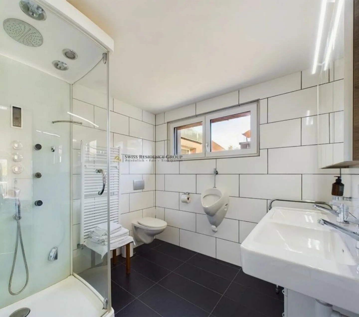 Charmante Villa mit Seesicht - Foto 18 von 19