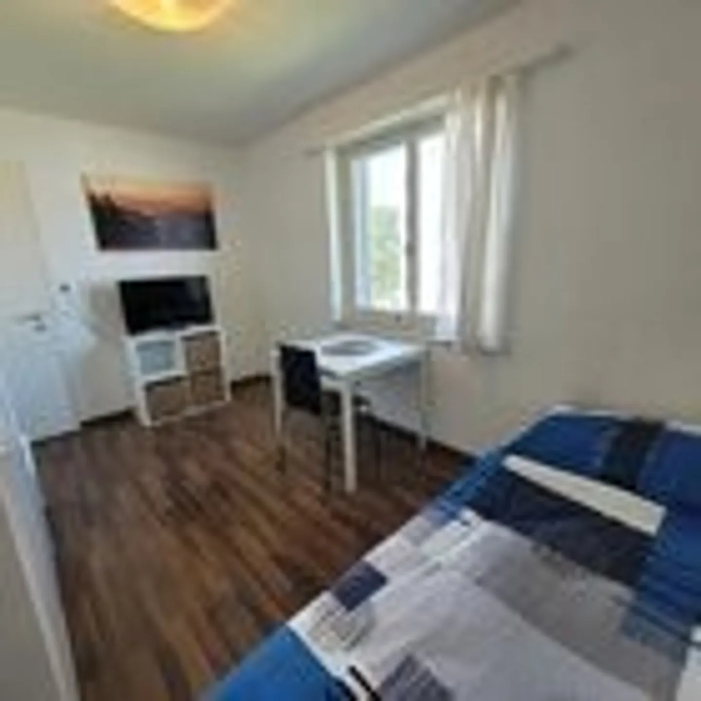 Modern furnished room in the heart of Basel - Photo 1 of 3