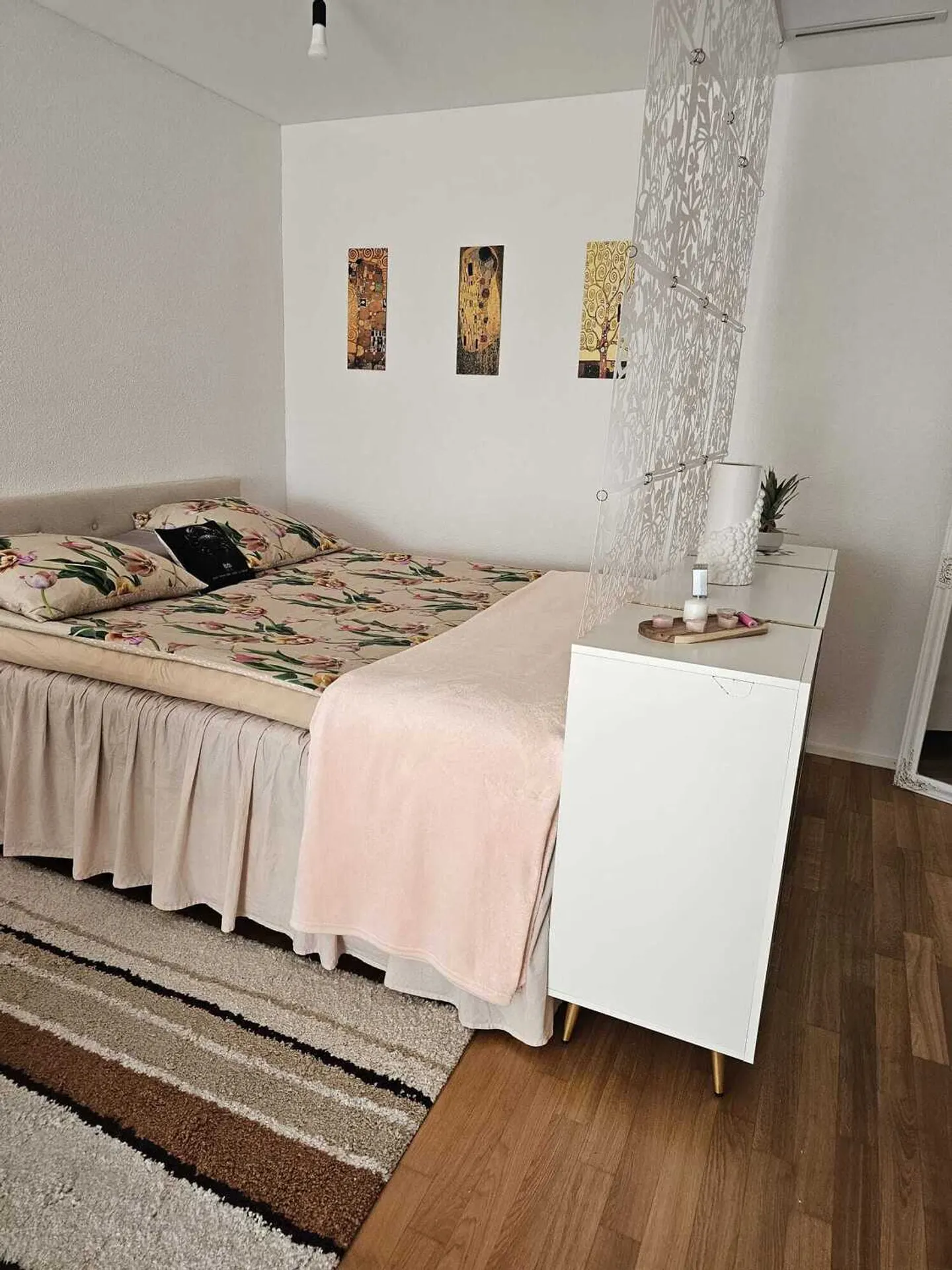 Fully Furnished Apartment Near Station - Photo 5 of 10