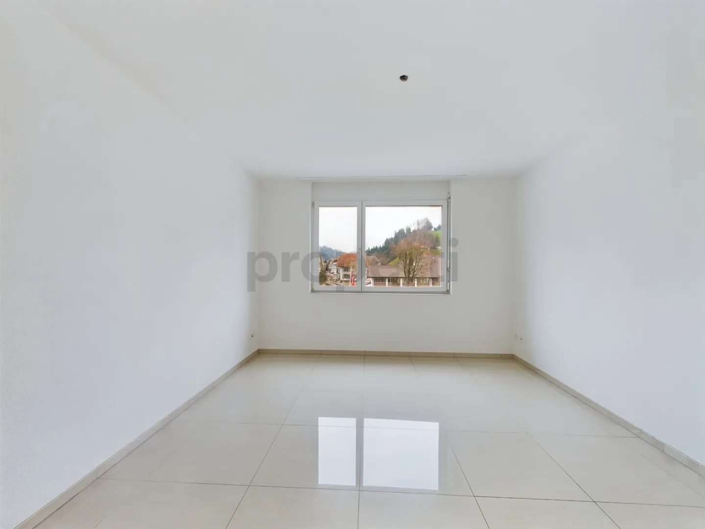 Modern 4.5-room apartment with generous space in Rüegsau - Photo 4 of 11