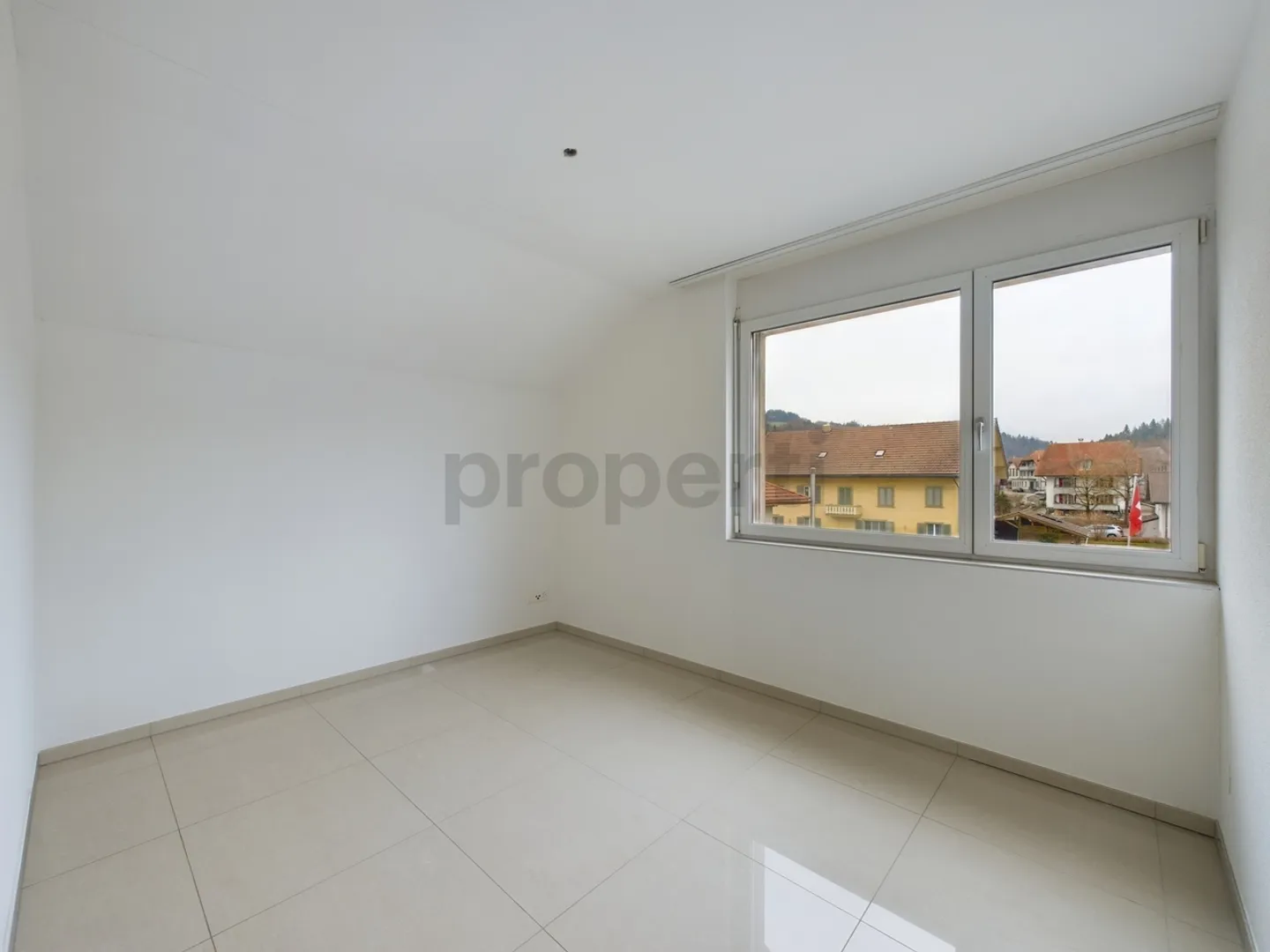 Modern 4.5-room apartment with generous space in Rüegsau - Photo 5 of 11