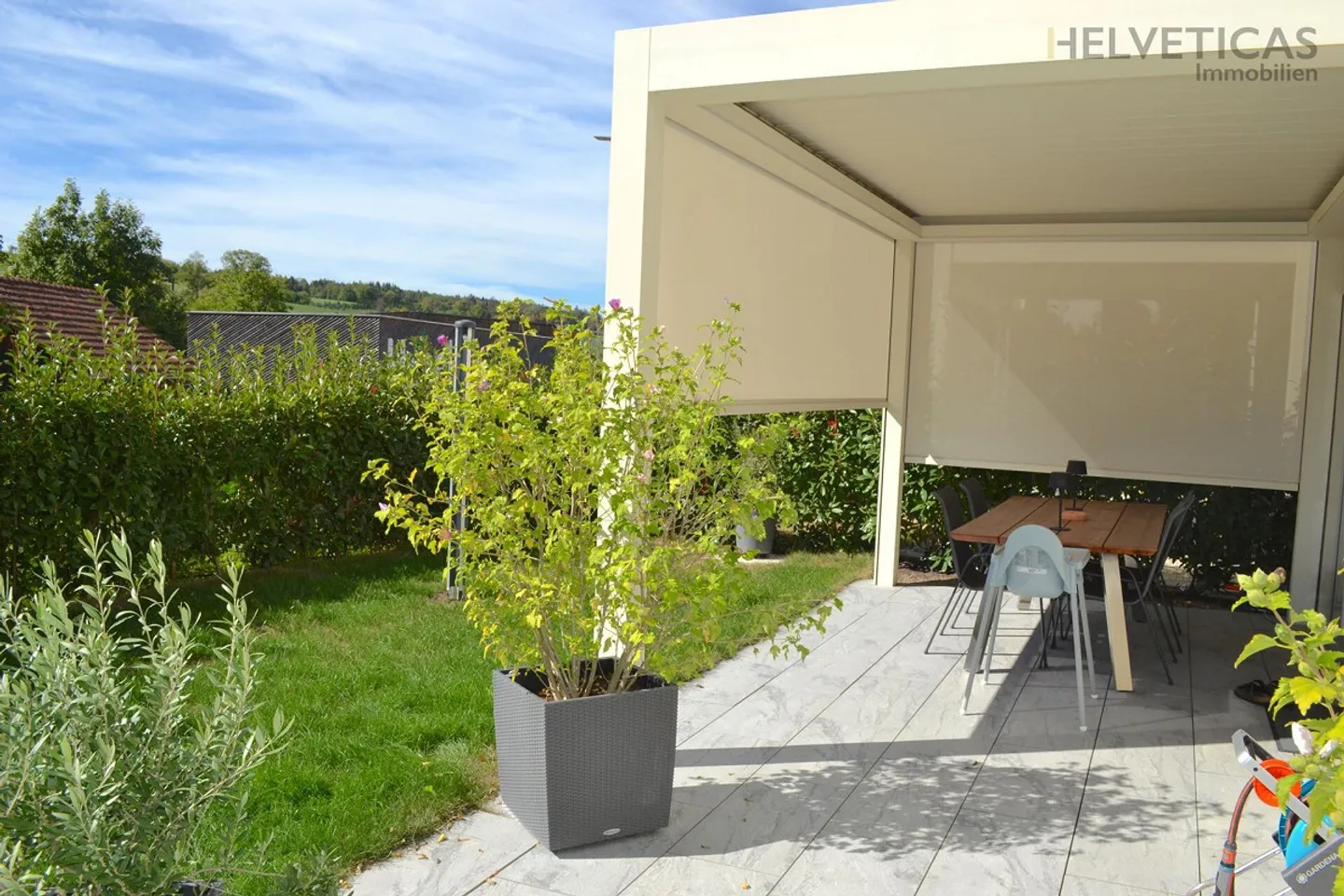 Nouvelle maison jumelée - Photo 2 sur 50