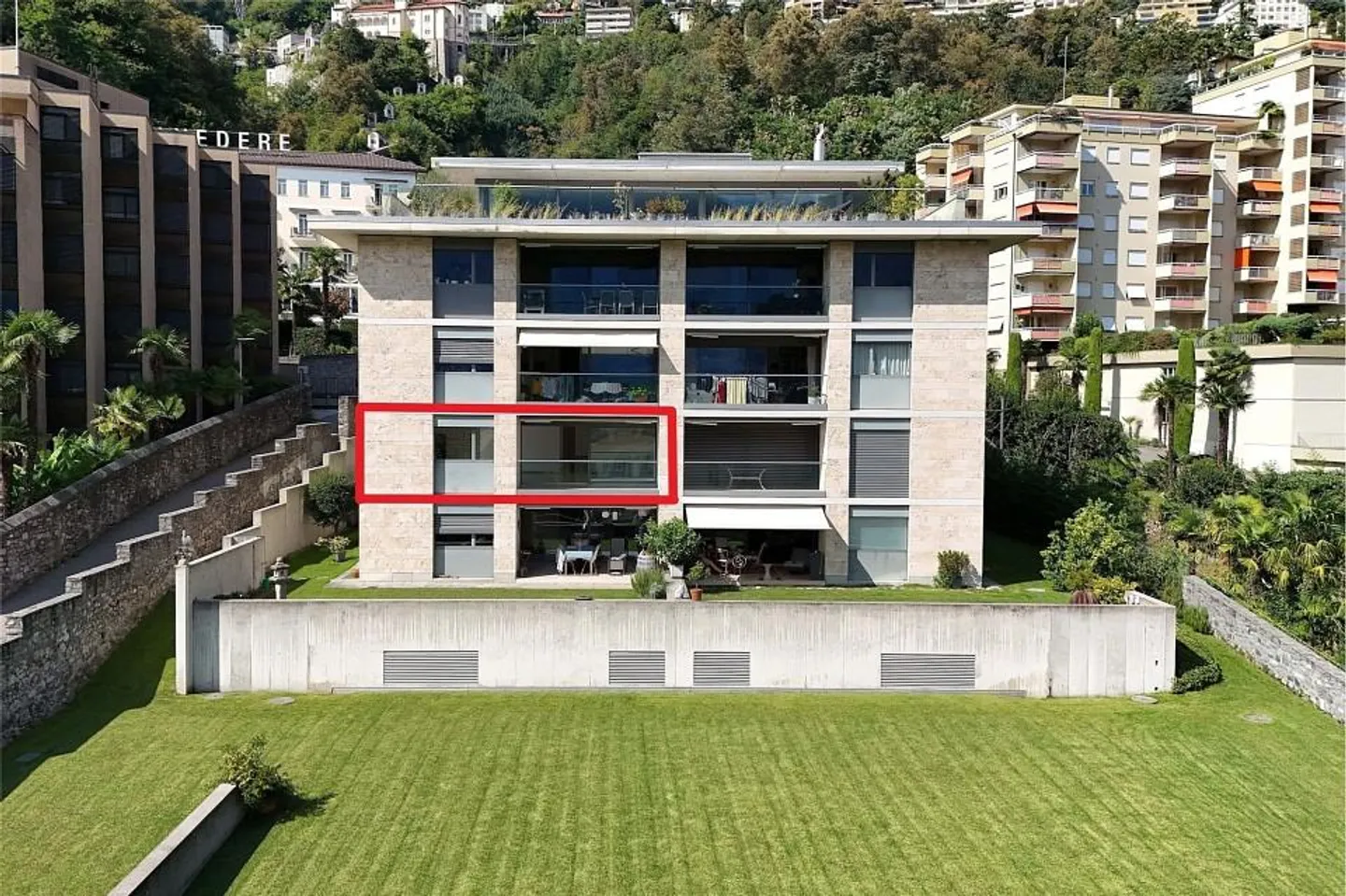 Appartement exclusif, spacieux et lumineux de 4,5 pièces - Photo 3 sur 13