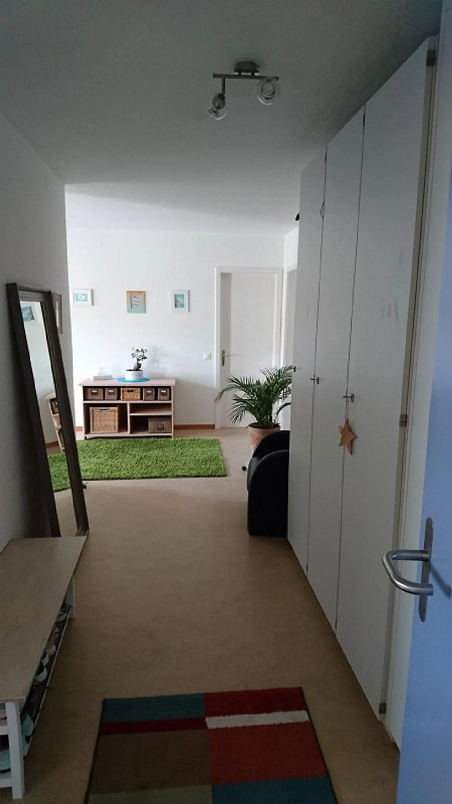 schöne 3.5-Zimmerwohnung an zentraler Lage - Foto 3 von 8