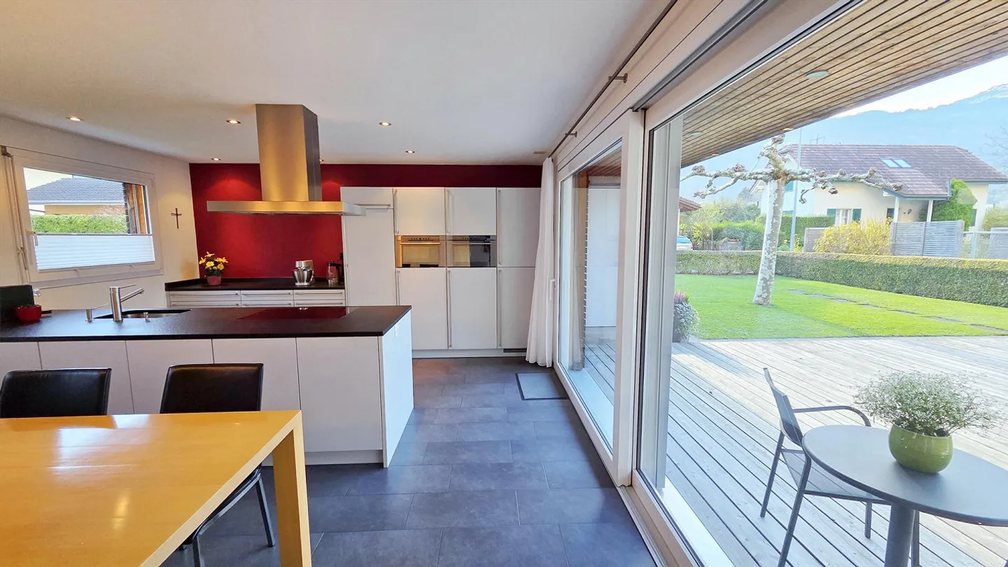 Charmantes Freistehendes Einfamilienhaus - Foto 5 von 17