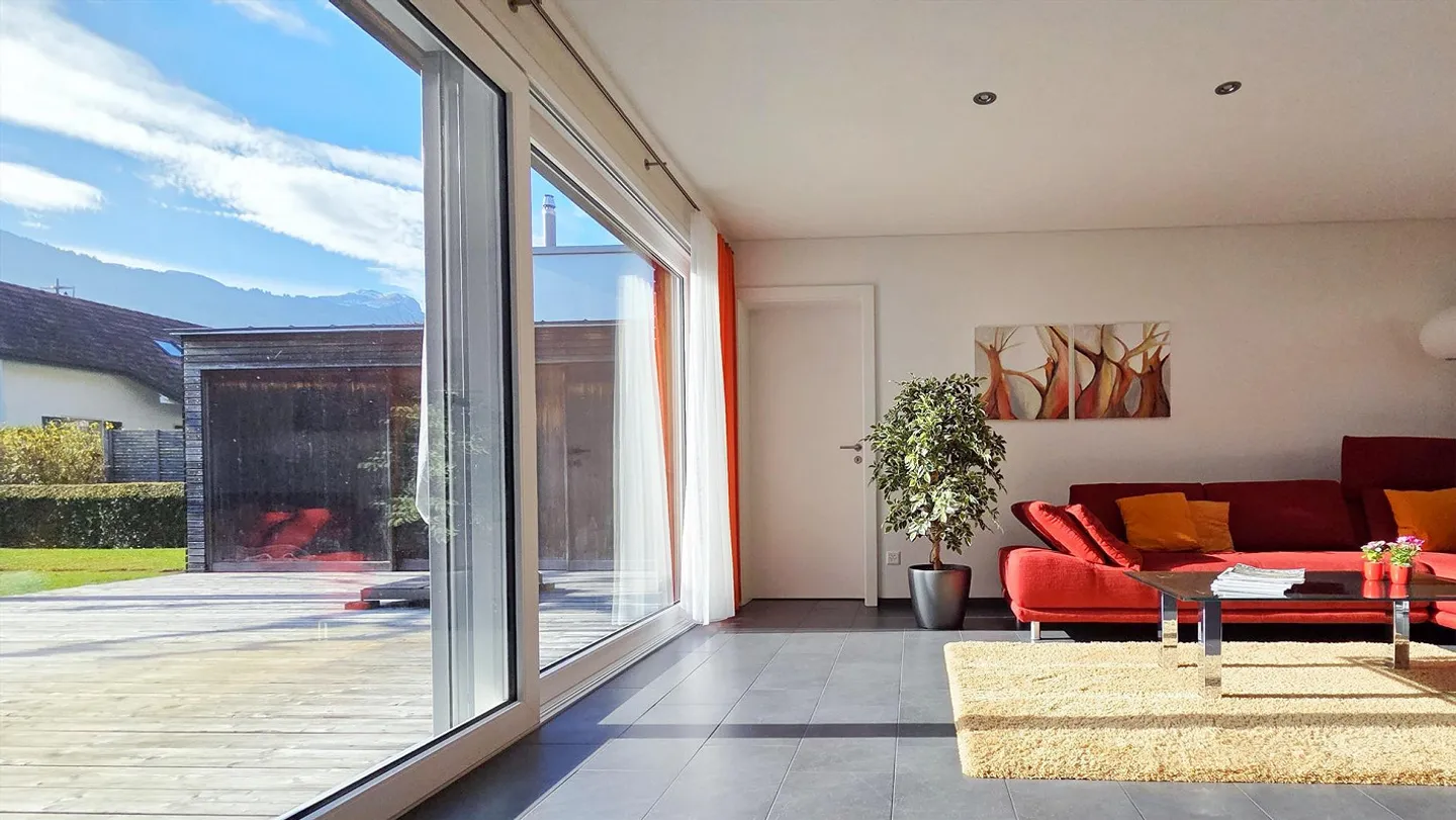 Charmantes Freistehendes Einfamilienhaus - Foto 6 von 17