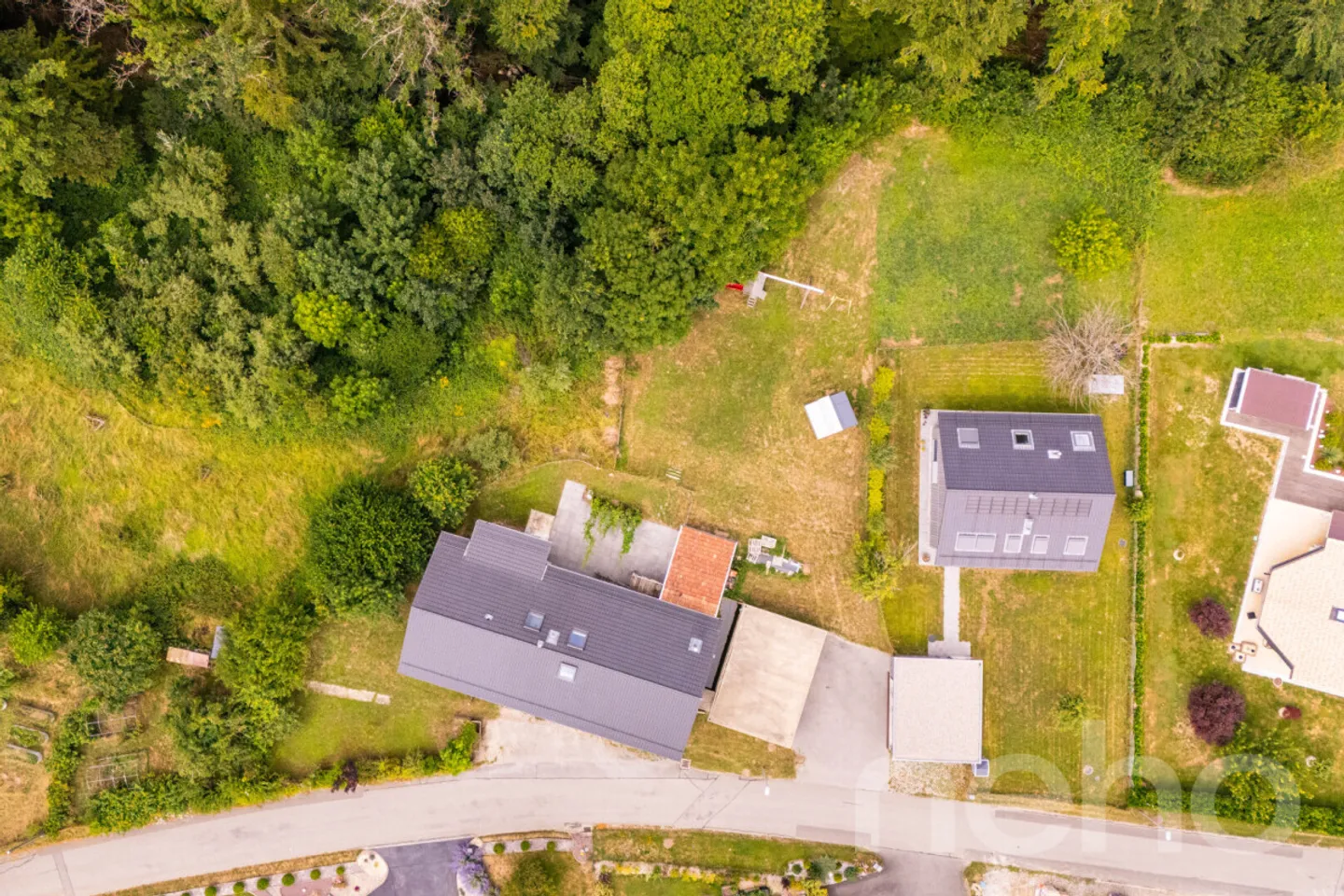 Edificio residenziale in vendita - Foto 2 di 12