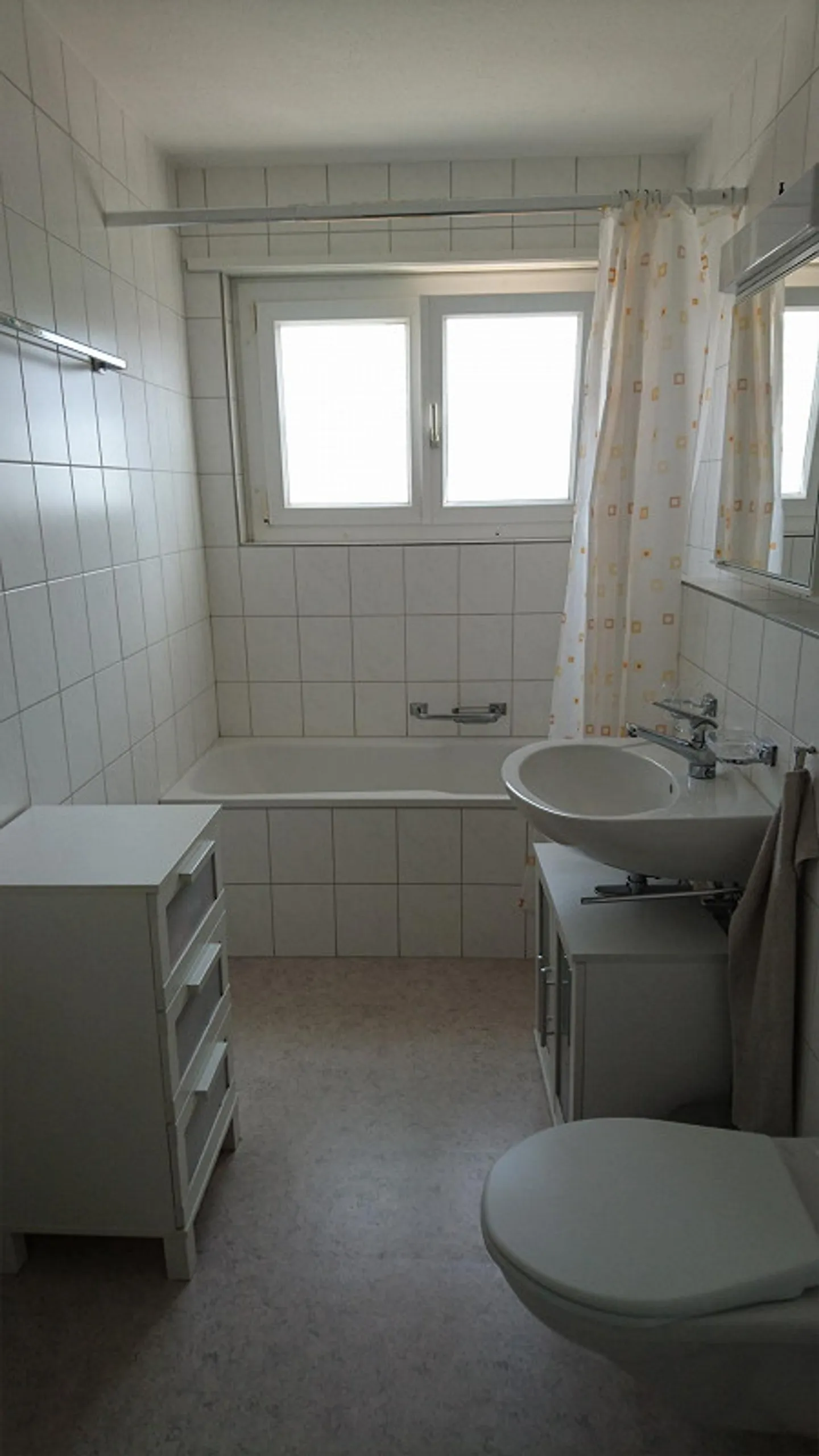 schöne 3.5-Zimmerwohnung an zentraler Lage - Foto 4 von 8