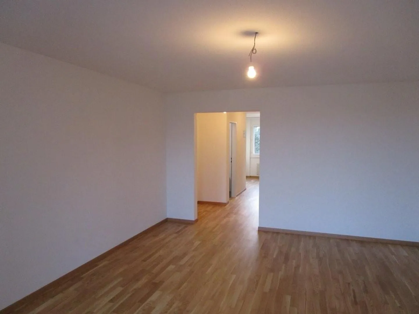 Appartement moderne au sein d'un quartier vivant - Photo 5 sur 11