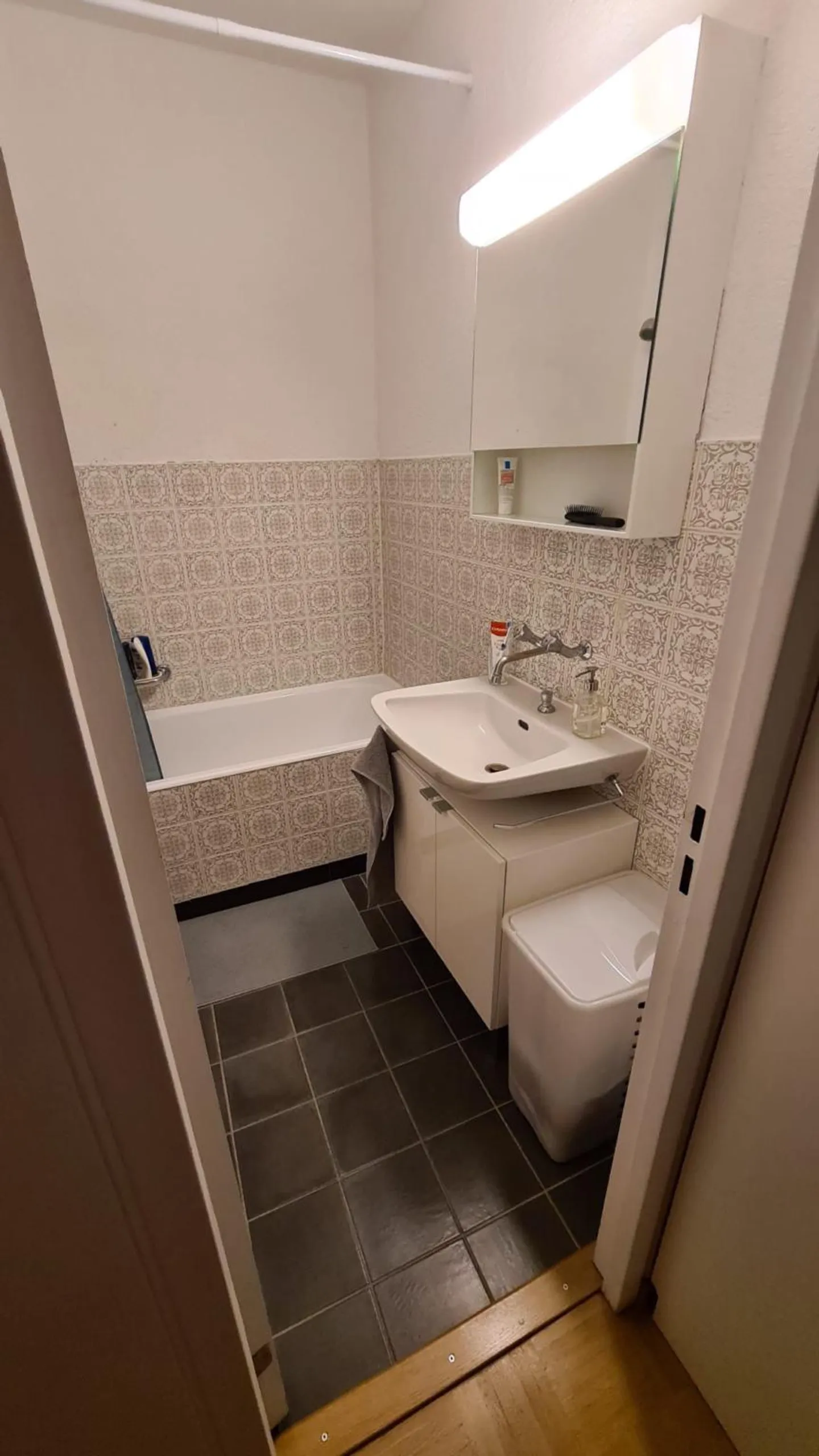 Appartamento in affitto - Foto 5 di 8