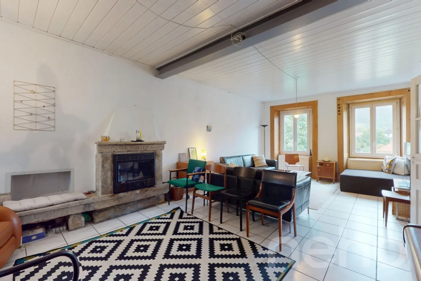 Großes Haus des 19. Jahrhunderts mit Panoramablick auf den Chasseral - Photo 4 sur 12