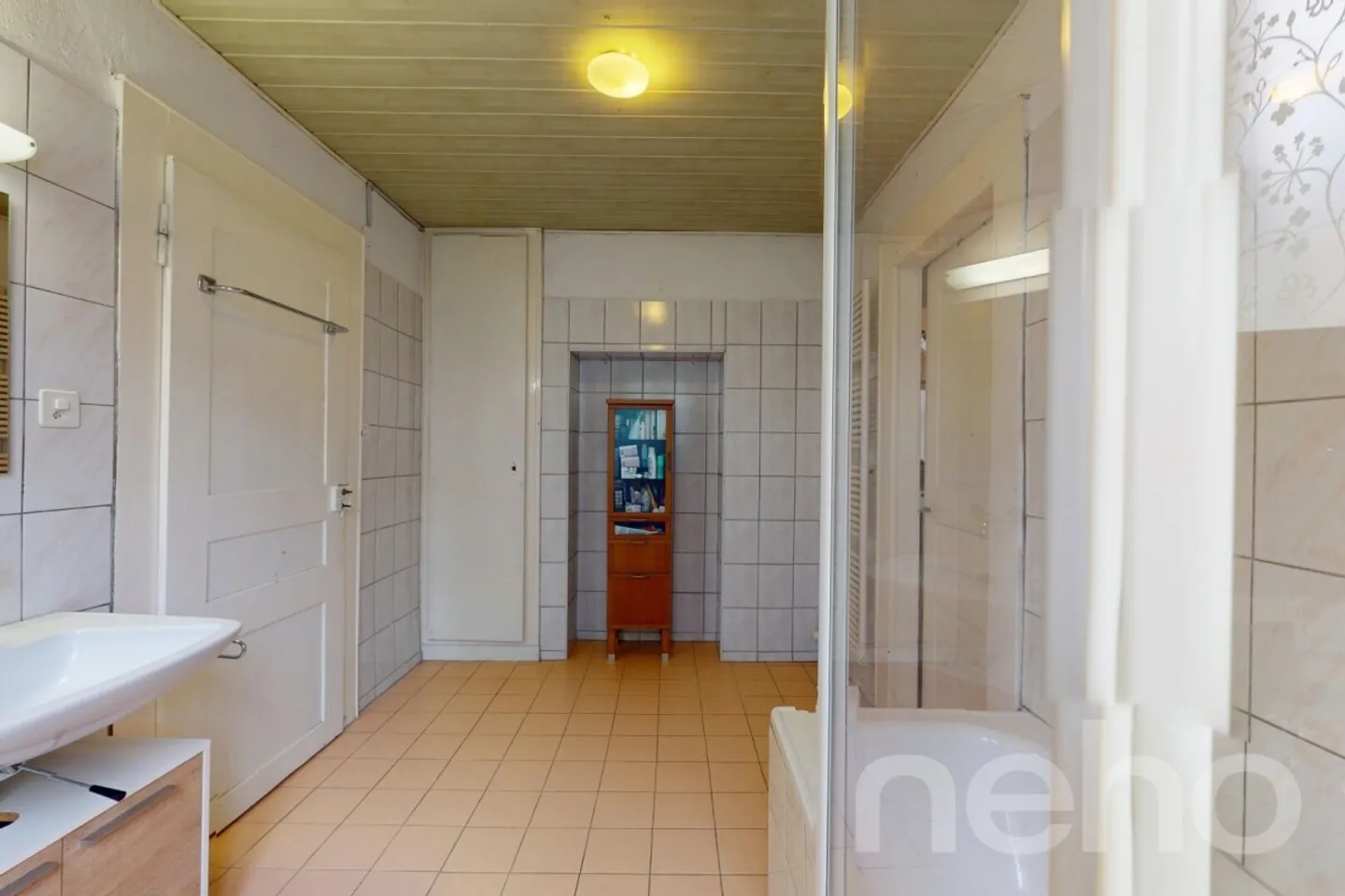 Großes Haus des 19. Jahrhunderts mit Panoramablick auf den Chasseral - Photo 12 sur 12