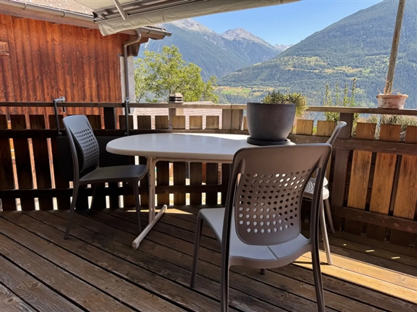 Chalet (1700) / Uberrotafen (Leuk) / ref. 10257744 / ALLEINMAKLER - Photo 2 of 13