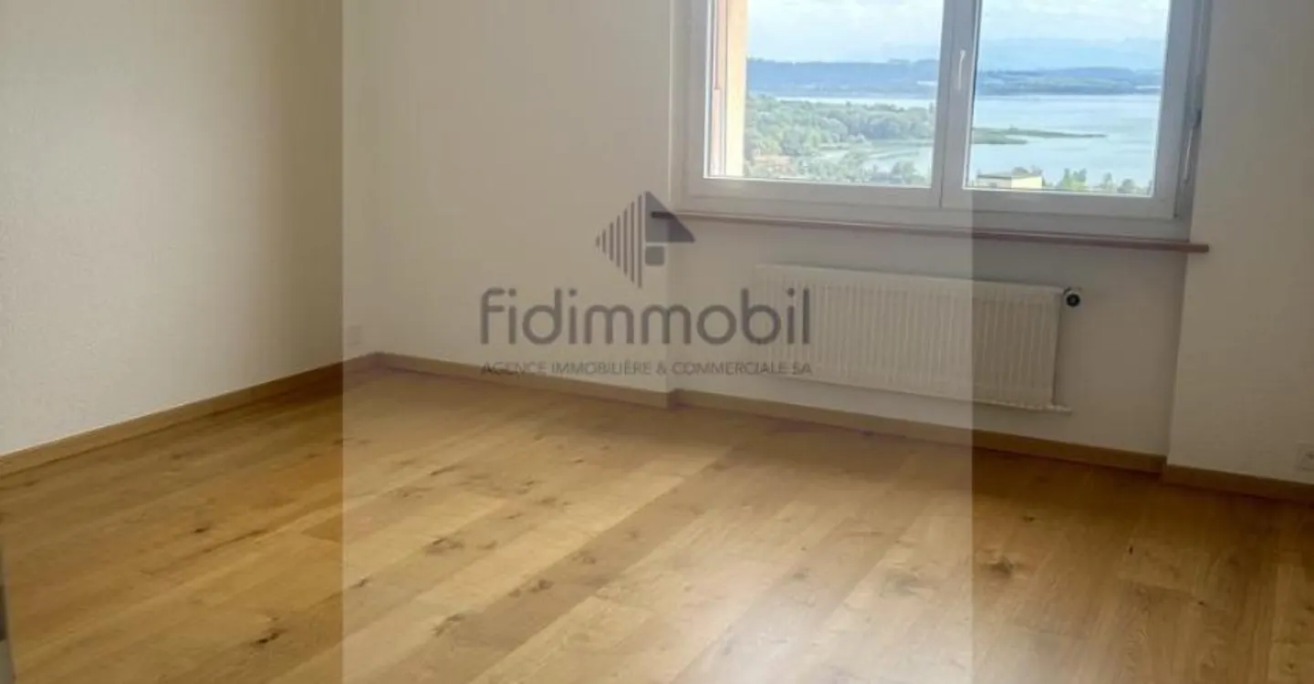 Appartement de 4 pièces avec 117 m² habitables à Saint-Blaise - Photo 9 sur 13