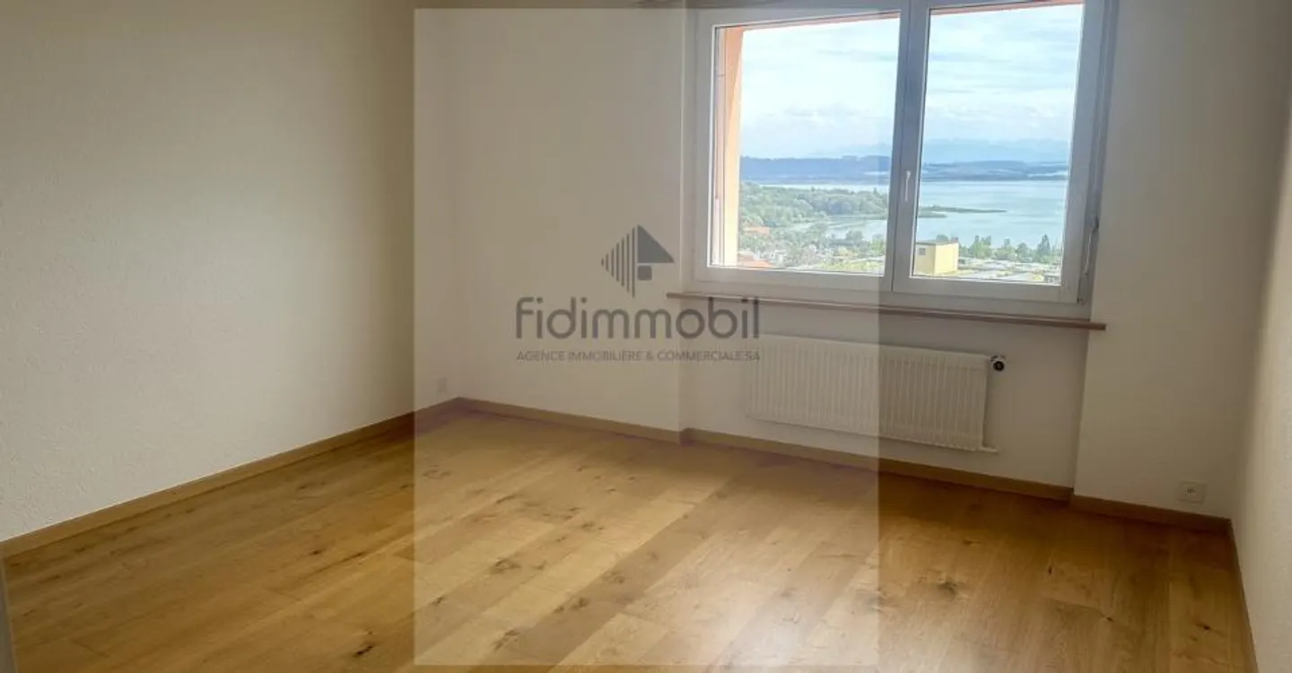 Appartement de 4 pièces avec 117 m² habitables à Saint-Blaise - Photo 10 sur 13