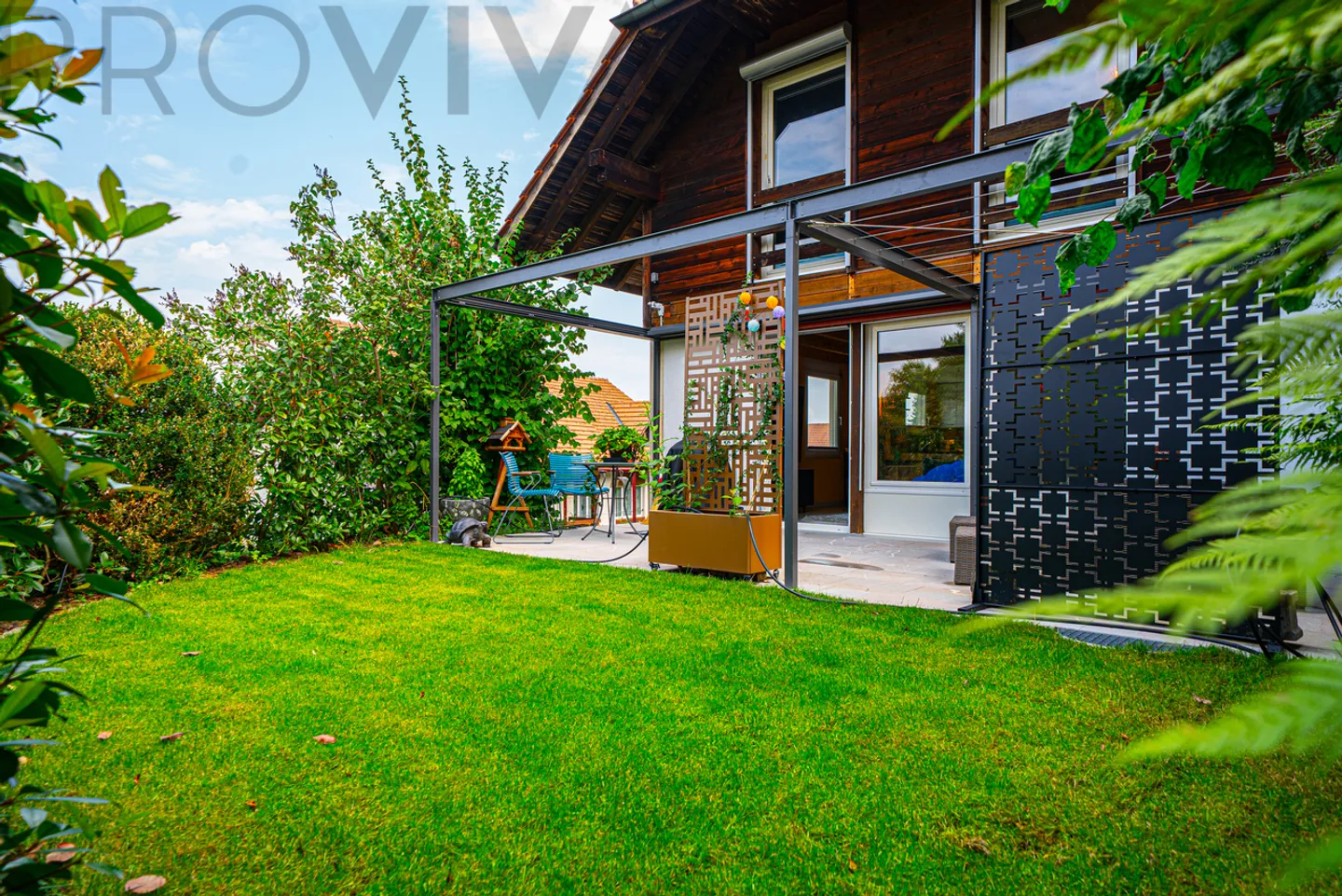 Casa unifamiliare luminosa in un quartiere tranquillo con molto spazio - Foto 13 di 13