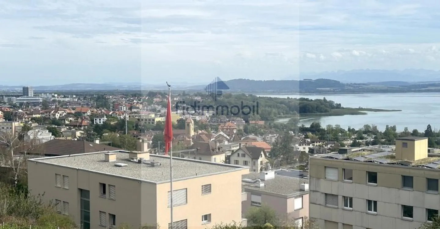 Appartement de 4 pièces avec 117 m² habitables à Saint-Blaise - Photo 2 sur 13