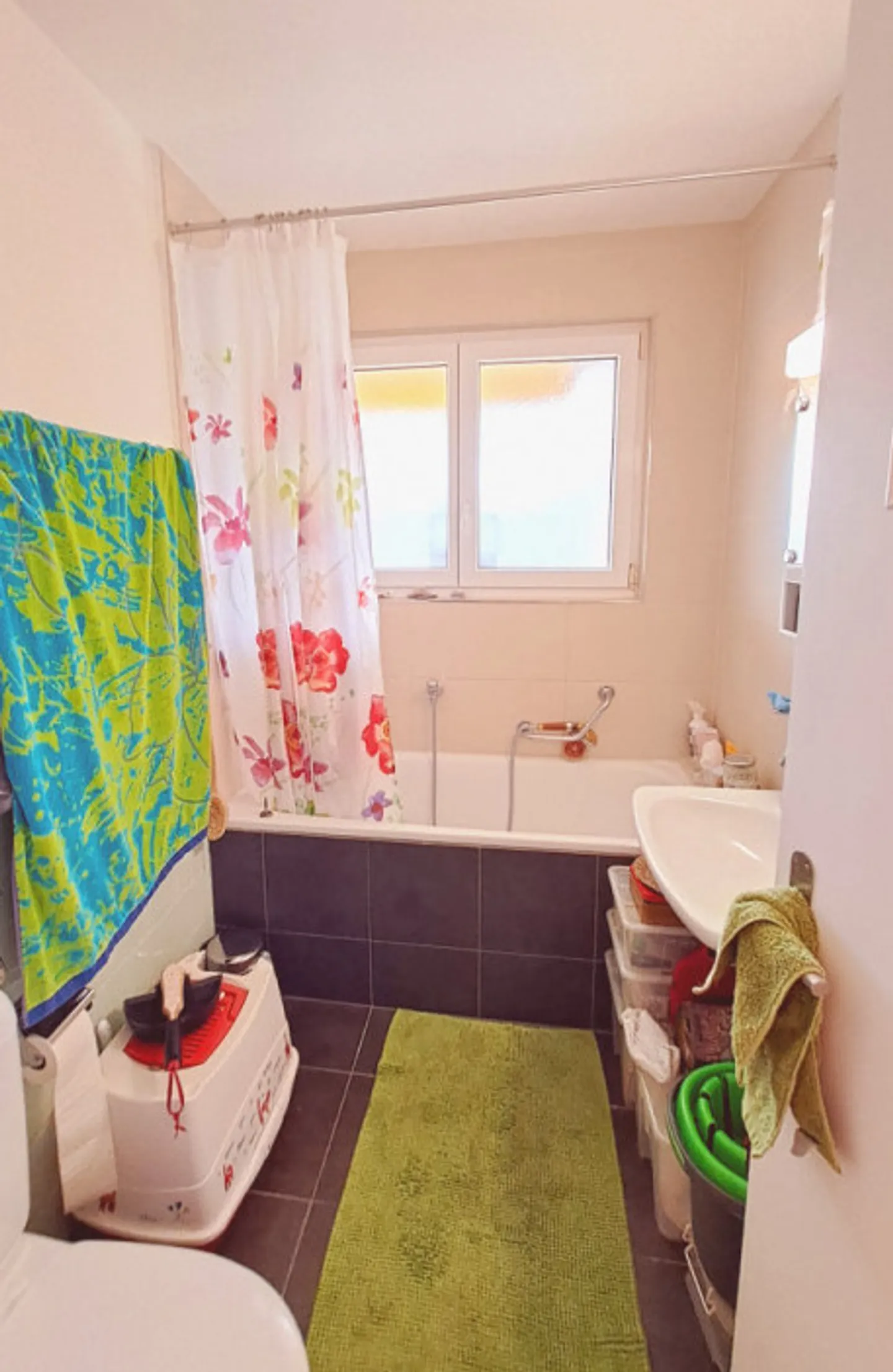 For rent: 3 rooms of approx. 61m2 in La Tour de Peilz with an unobstructed view of the lake - Photo 4 of 7
