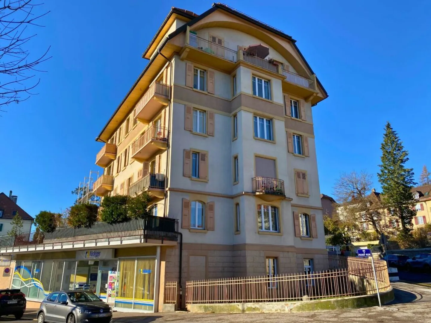 Bellissimo duplex mansardato di 3,5 stanze con 121 m² di superficie abitabile - Foto 13 di 14