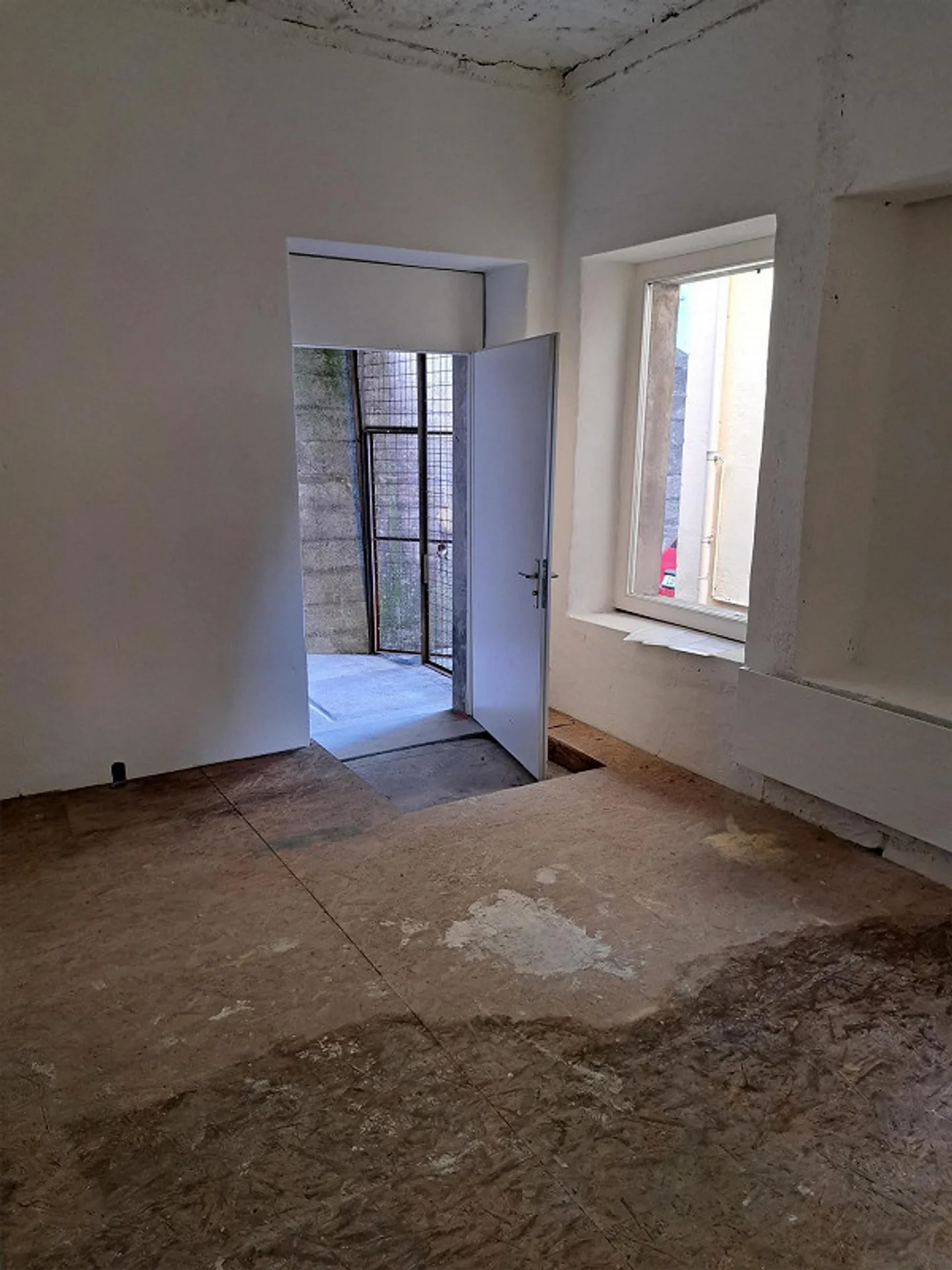 Piccolo spazio hobby disponibile per affitto immediato - Foto 5 di 8