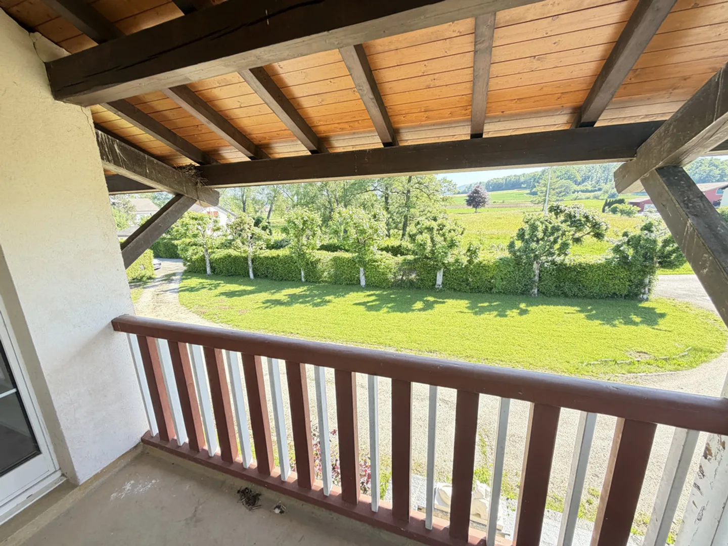 Idyllic setting for this superb property full of charm - Photo 12 of 12