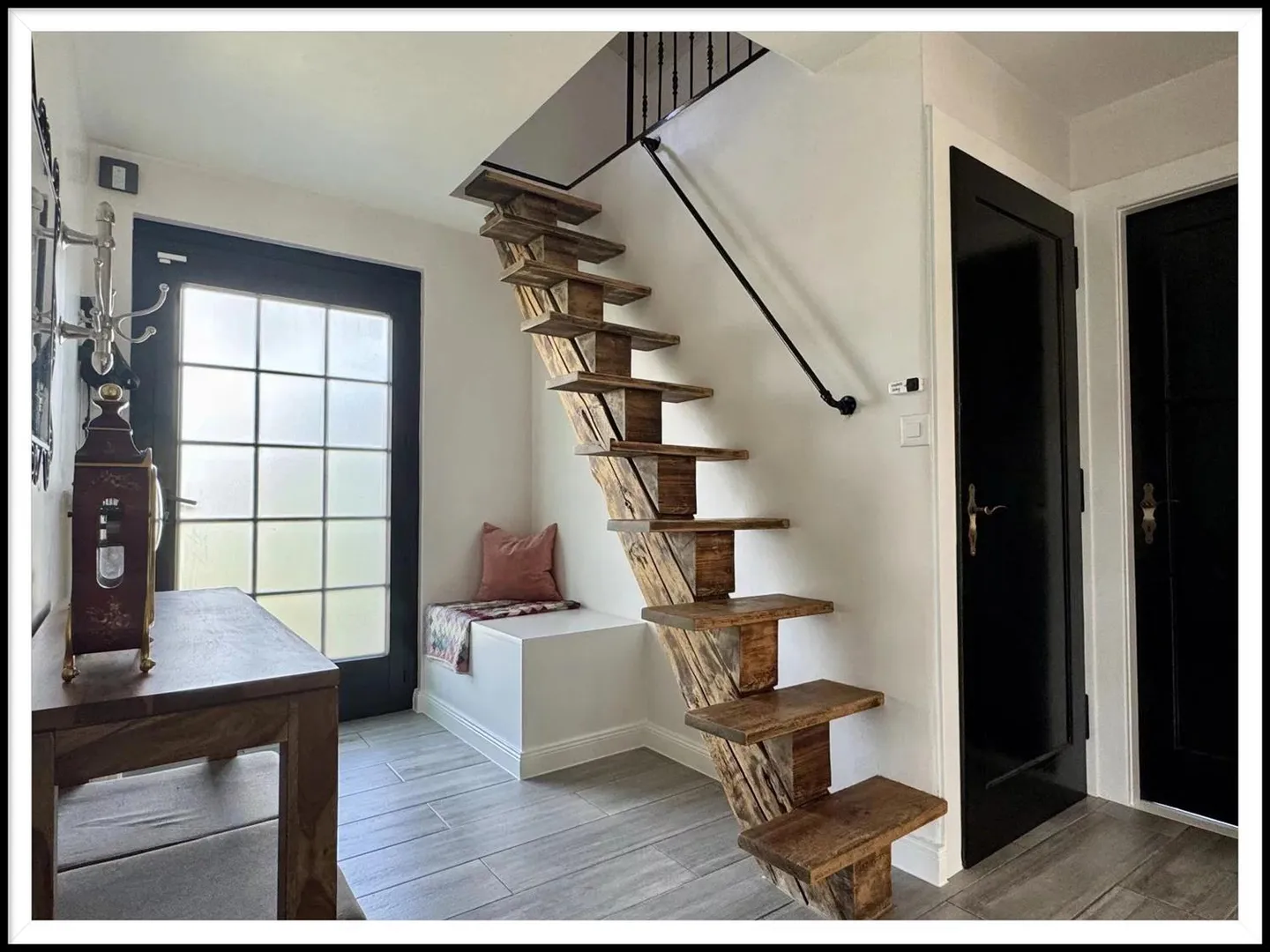 Villa 4.5 Zimmer - Foto 2 von 8