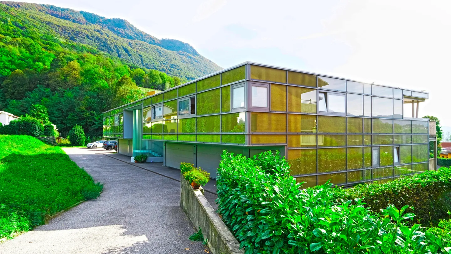 Cadro - Proprietà residenziale con rendimento - Foto 1 di 18