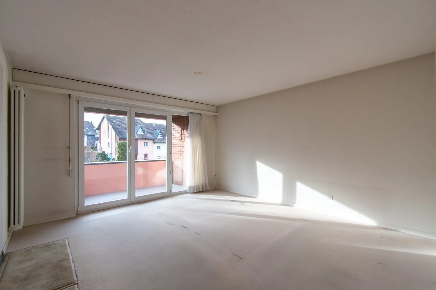 Charmantes 5.5-Zimmer-Einfamilienhaus in ruhiger Lage von Flawil - Photo 9 of 20