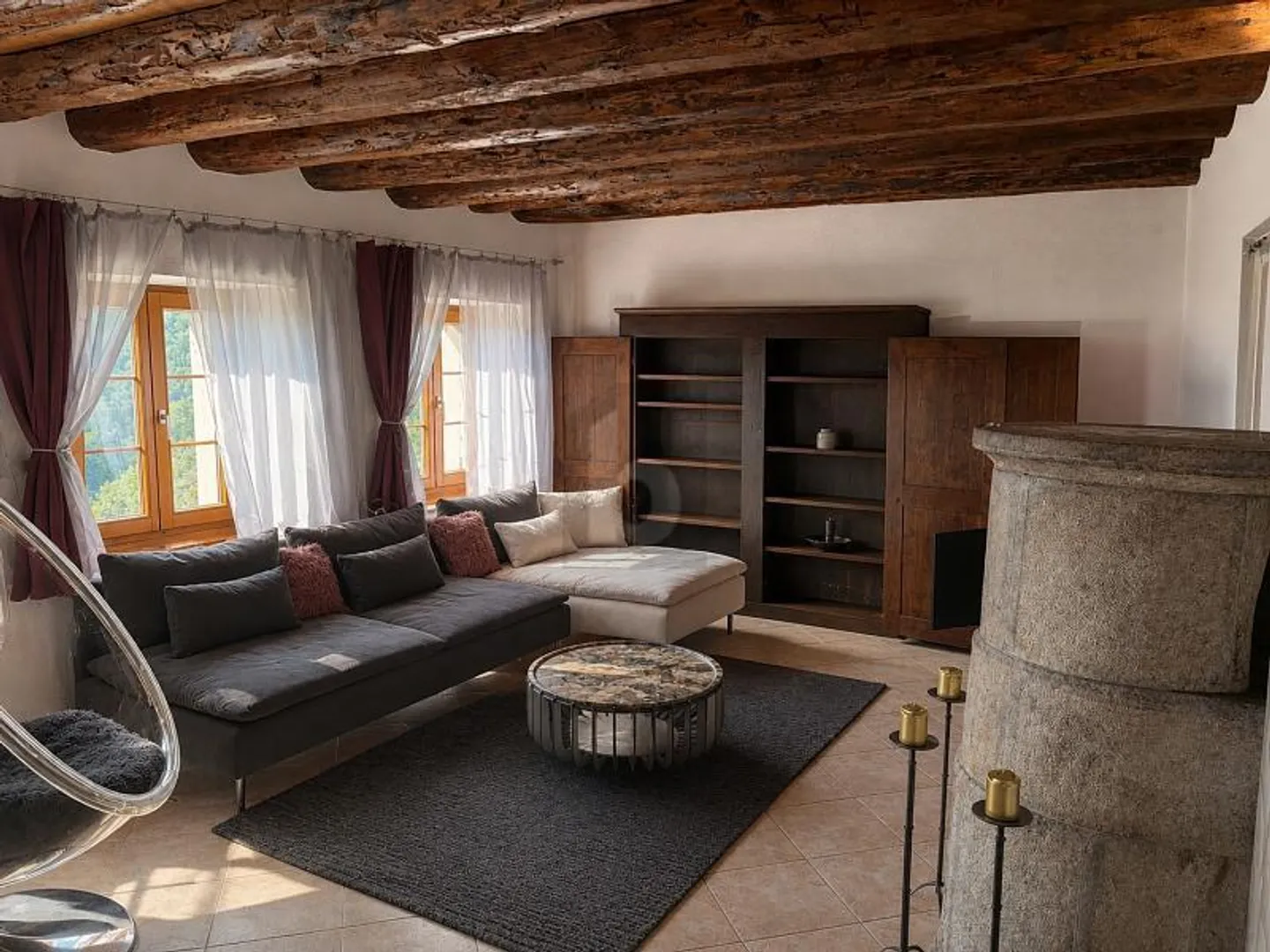 AUTHENTISCHER CHARME UND GENERÖSE VOLUMEN - Foto 3 von 6