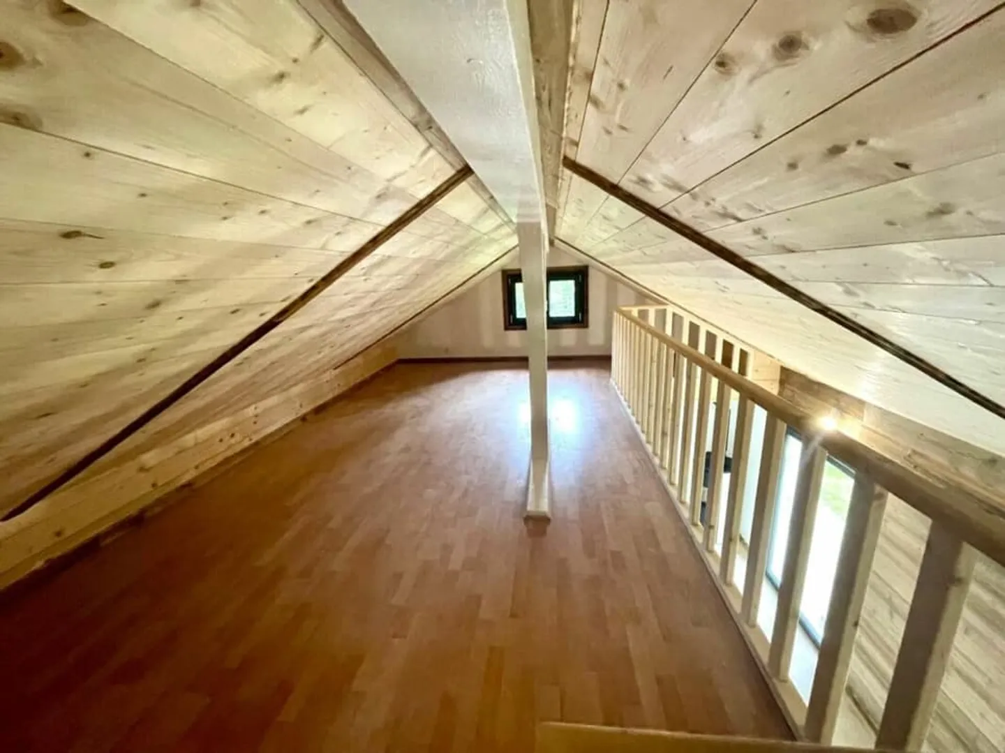 Kleine Doppelhaushälfte mit 2 Zimmern in Montreux - Foto 5 von 13