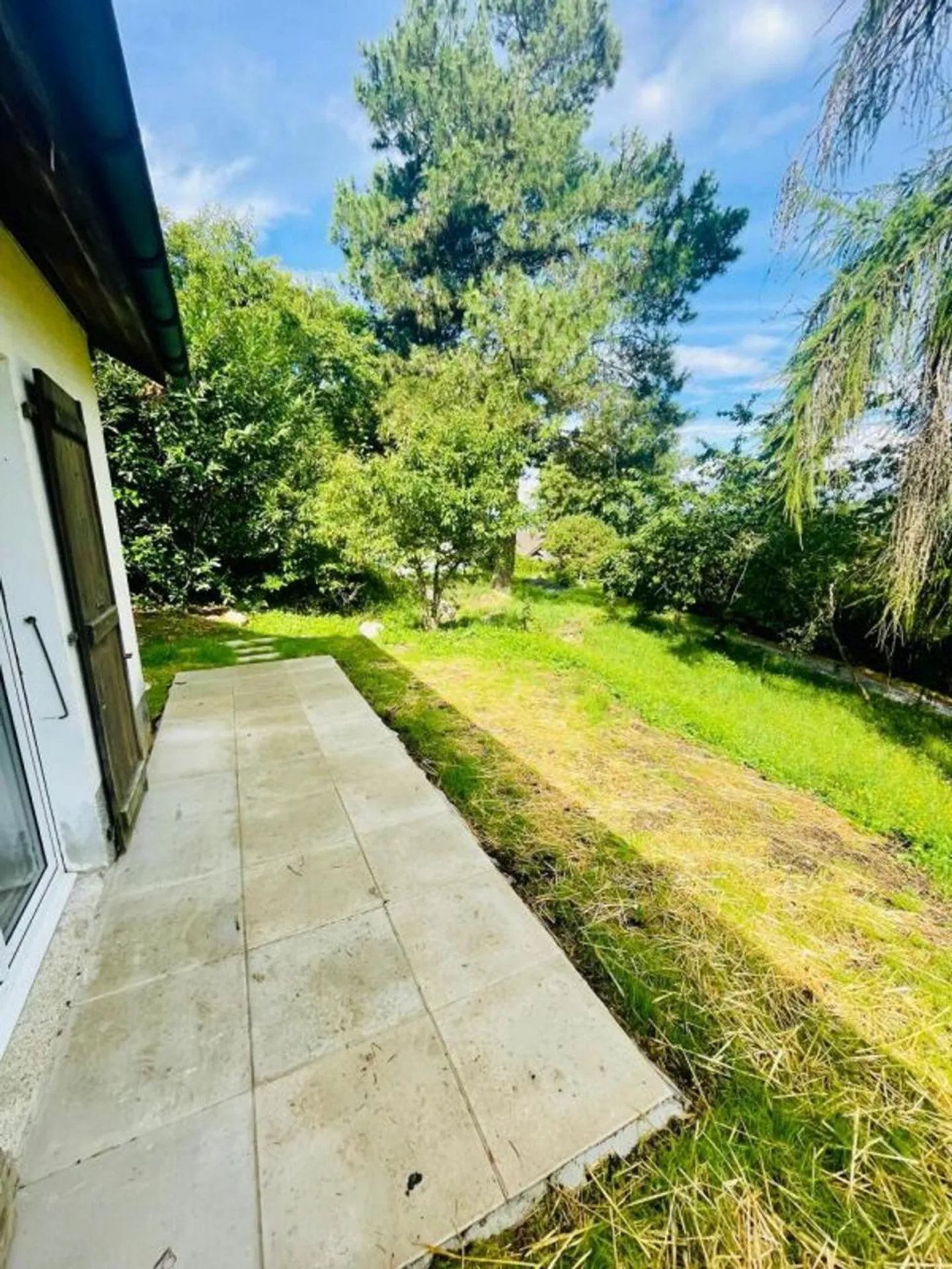 Kleine Doppelhaushälfte mit 2 Zimmern in Montreux - Foto 12 von 13