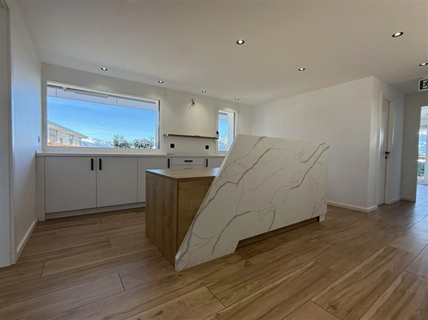 5.5 Room Apartment in the Center of Crans-Montana - Photo 3 of 17