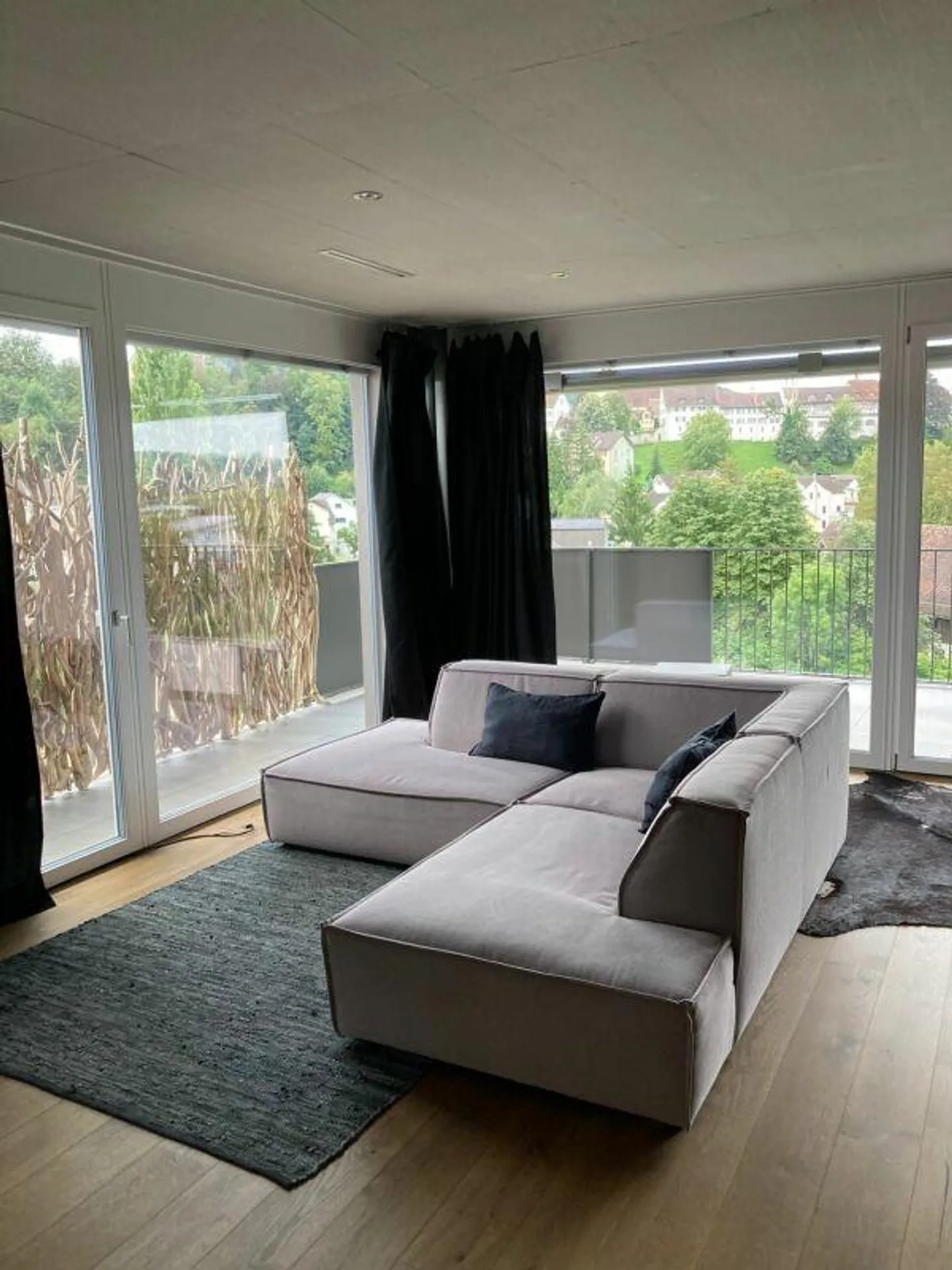 3 1/2-room penthouse apartment, directly located by the Sitter, with great view - Photo 2 of 15