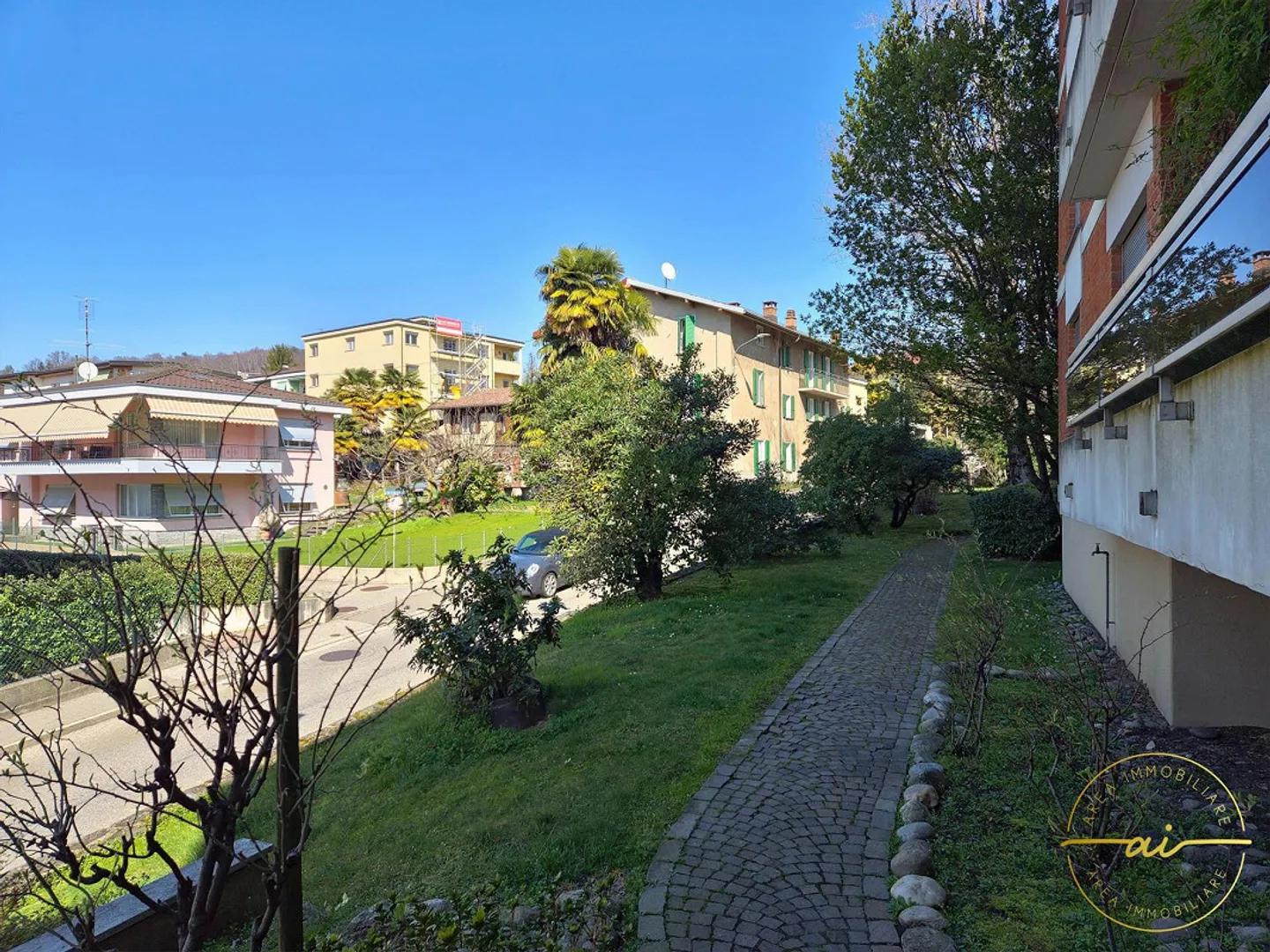 SPACIEUX 3.5 PIÈCES AVEC VUE PANORAMIQUE À MASSAGNO - Photo 10 sur 11