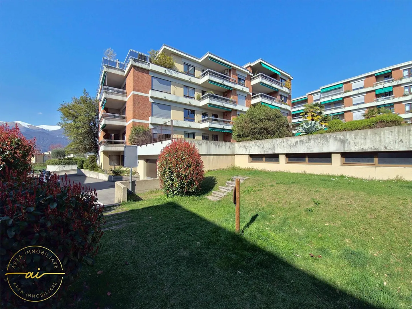 SPACIEUX 3.5 PIÈCES AVEC VUE PANORAMIQUE À MASSAGNO - Photo 11 sur 11