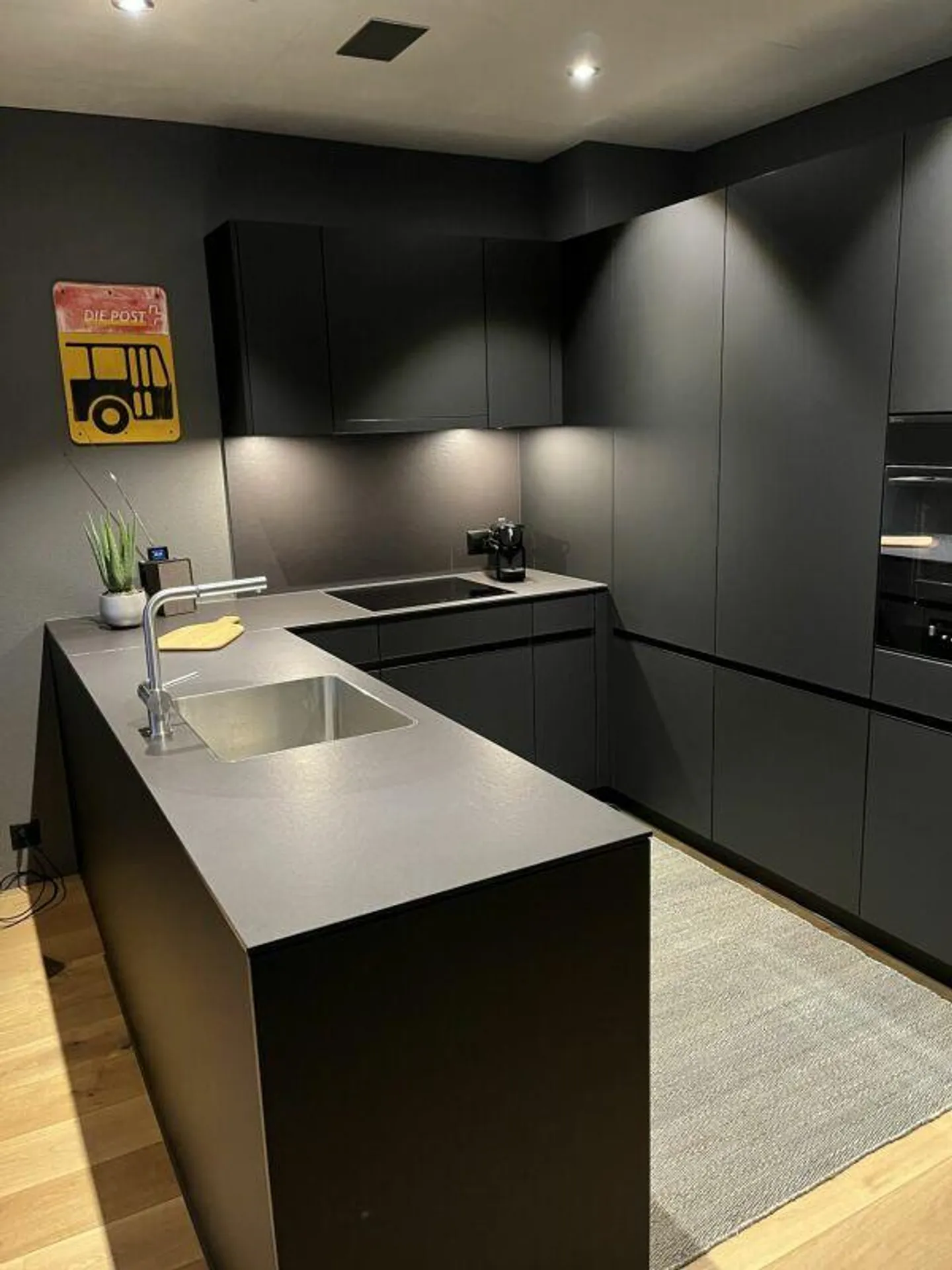 3 1/2-room penthouse apartment, directly located by the Sitter, with great view - Photo 4 of 15