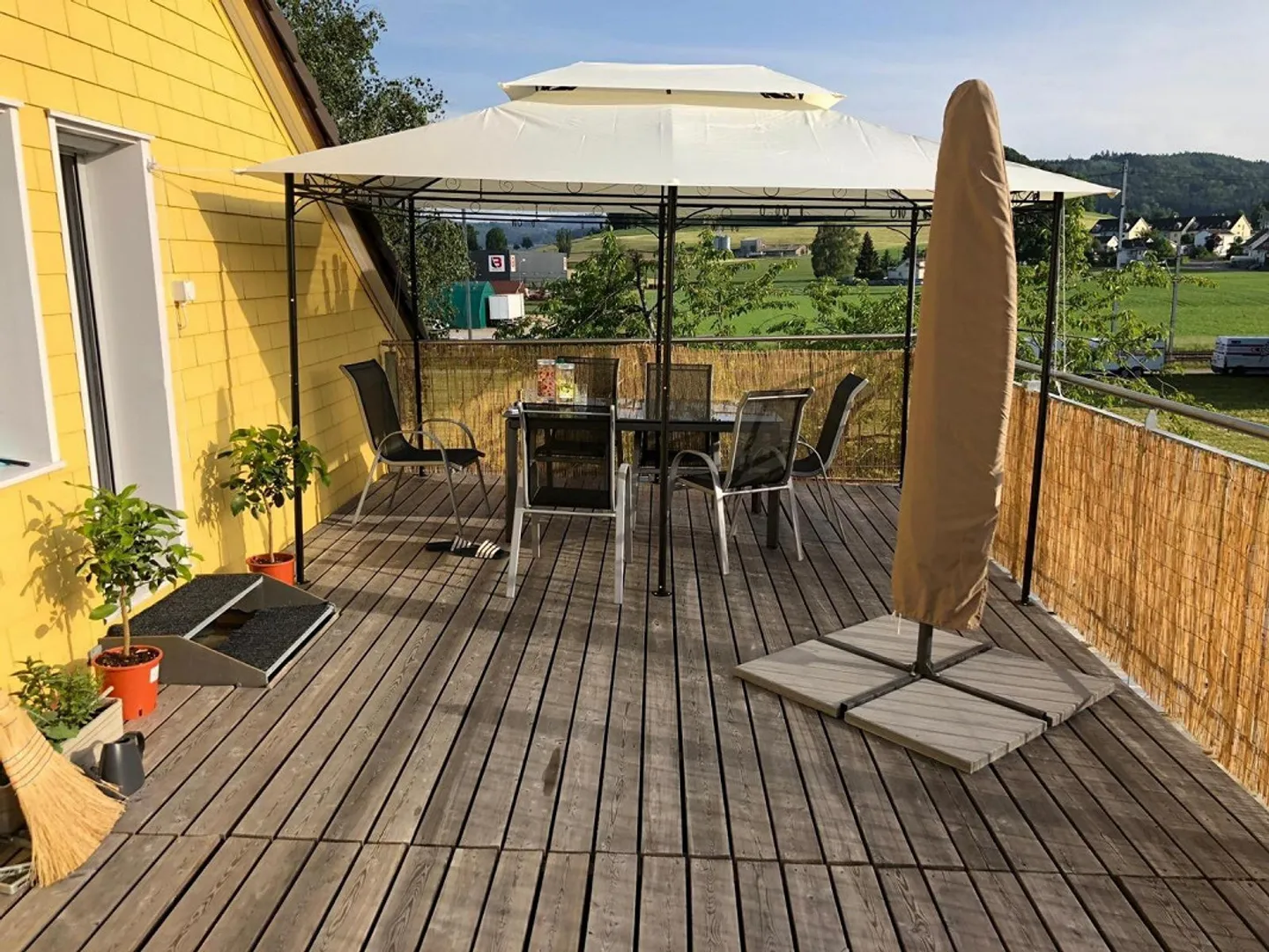 Jolie appartement sous les combles avec terrasse - un bijou - Photo 1 sur 15
