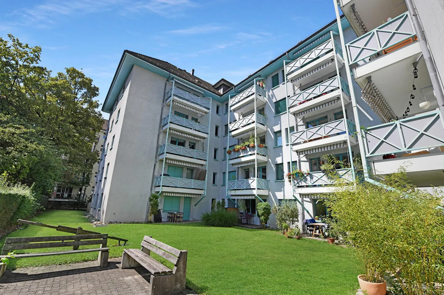 Urbanes Apartment mit Grünblick - Foto 1 von 7