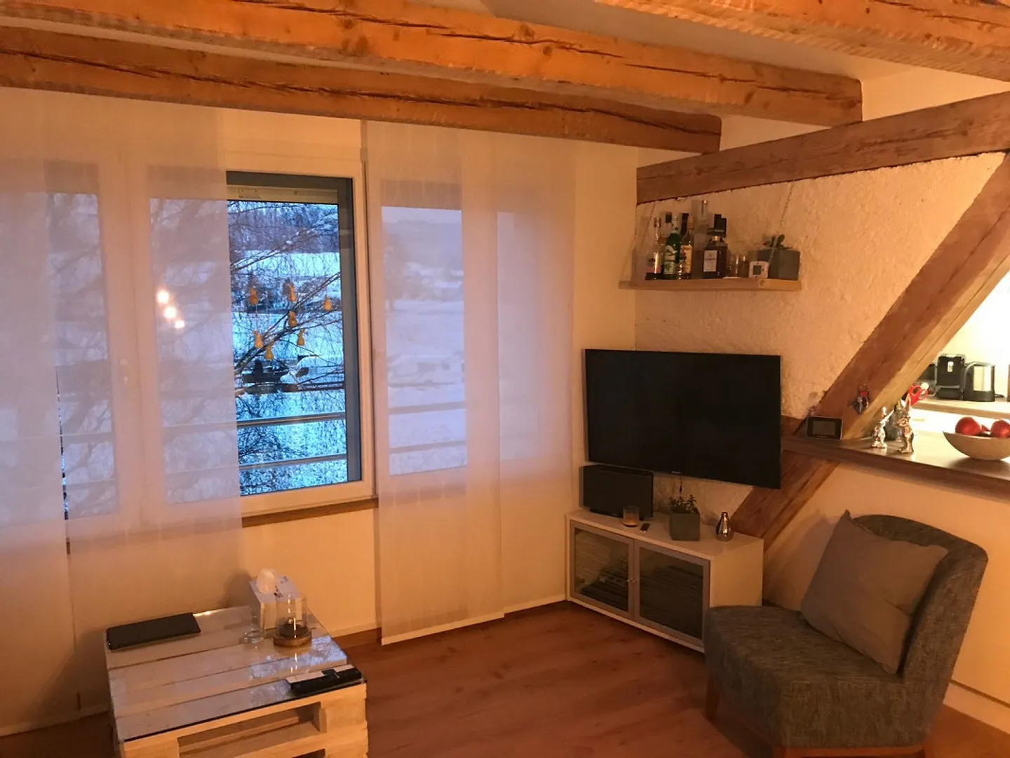 Jolie appartement sous les combles avec terrasse - un bijou - Photo 3 sur 15