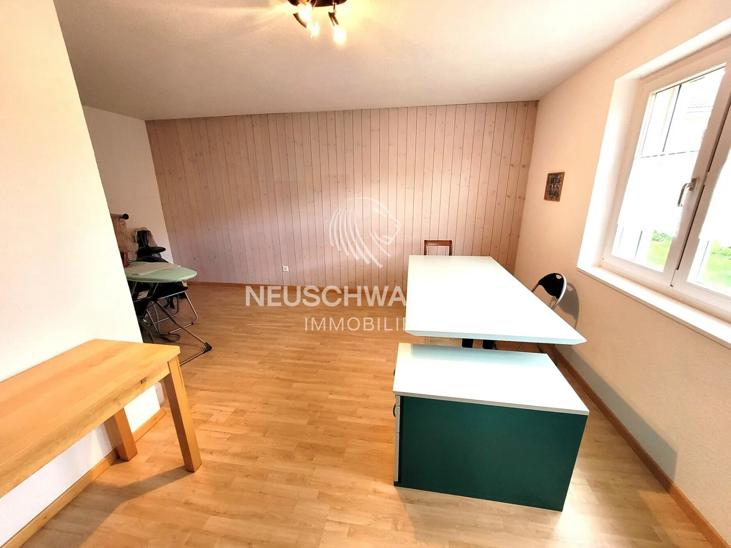 Charmanter Büroraum zu Vermieten - Foto 2 von 3