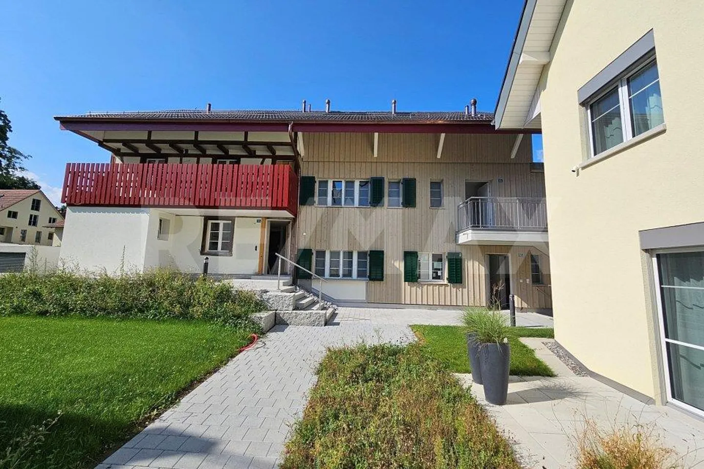 5.5-Zimmer Einfamilienhaus im Neubauprojekt "Smiledörfli Wydum Rorbas" - Haus 7 - Foto 2 von 8