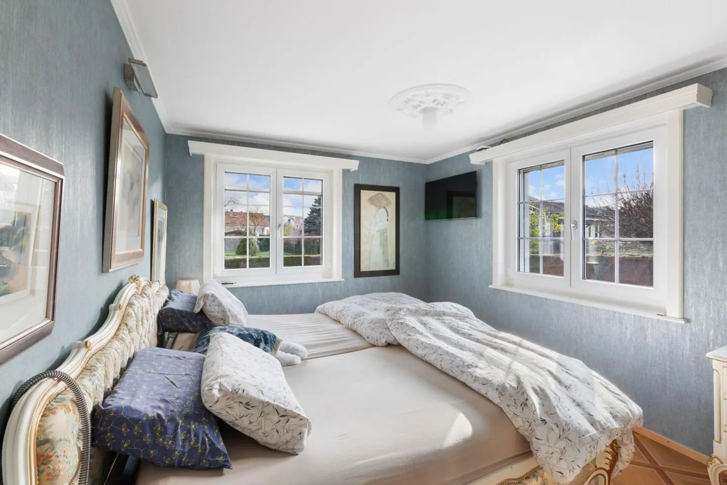 Prächtige Villa am Rande von landwirtschaftlichem Gebiet mit Zugang zum See - Foto 12 von 13