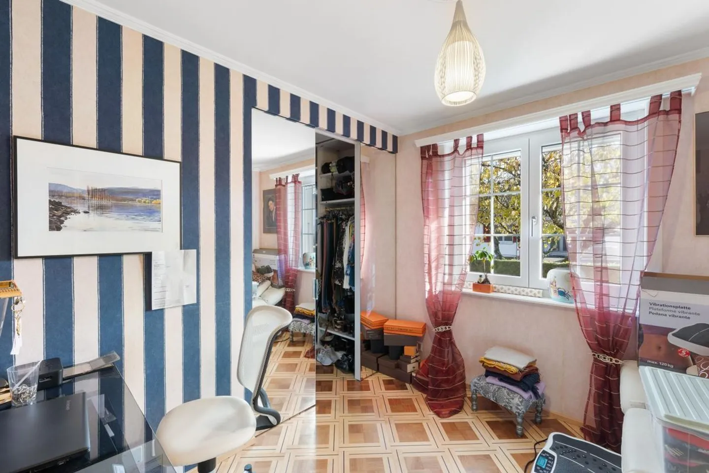 Prächtige Villa am Rande von landwirtschaftlichem Gebiet mit Zugang zum See - Foto 13 von 13